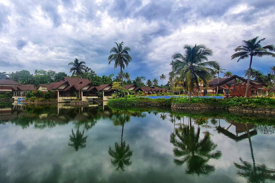 Lake View Villa