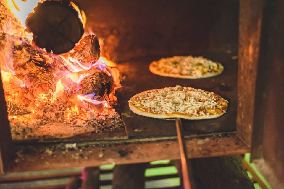 Wood fired Pizza