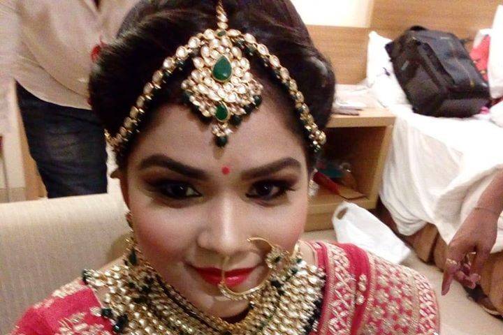 Bridal makeup