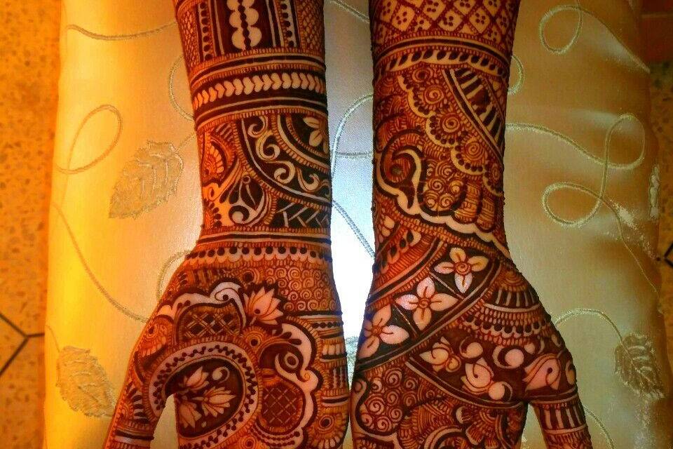 Dev Kumar Mehndi Art