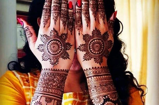 Designer mehendi