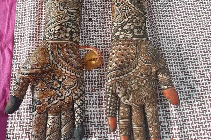 Designer mehendi