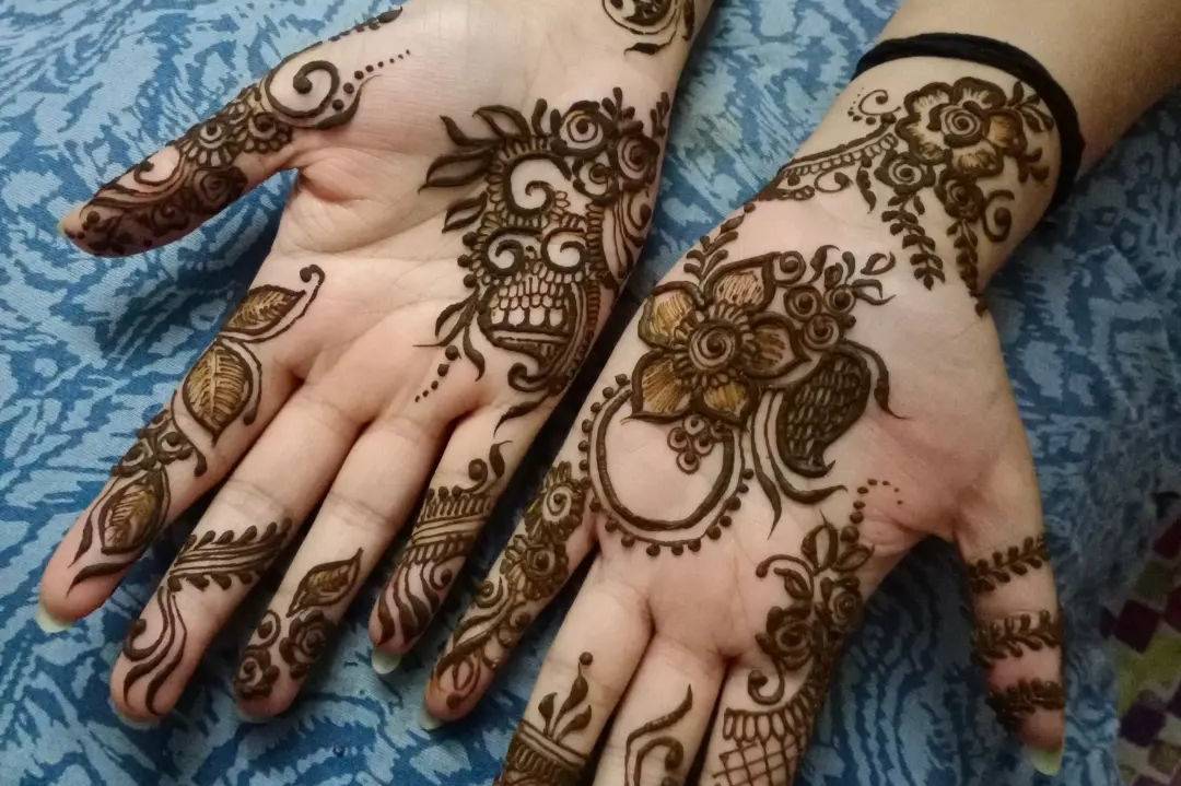 Take Notes From These Trendy Mehendi Designs For This Raksha Bandhan