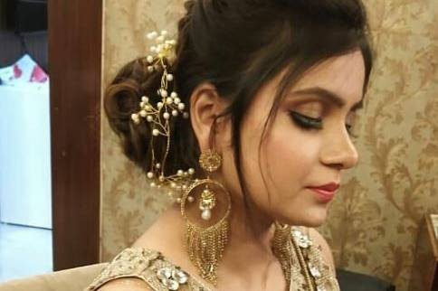 Bridal makeup