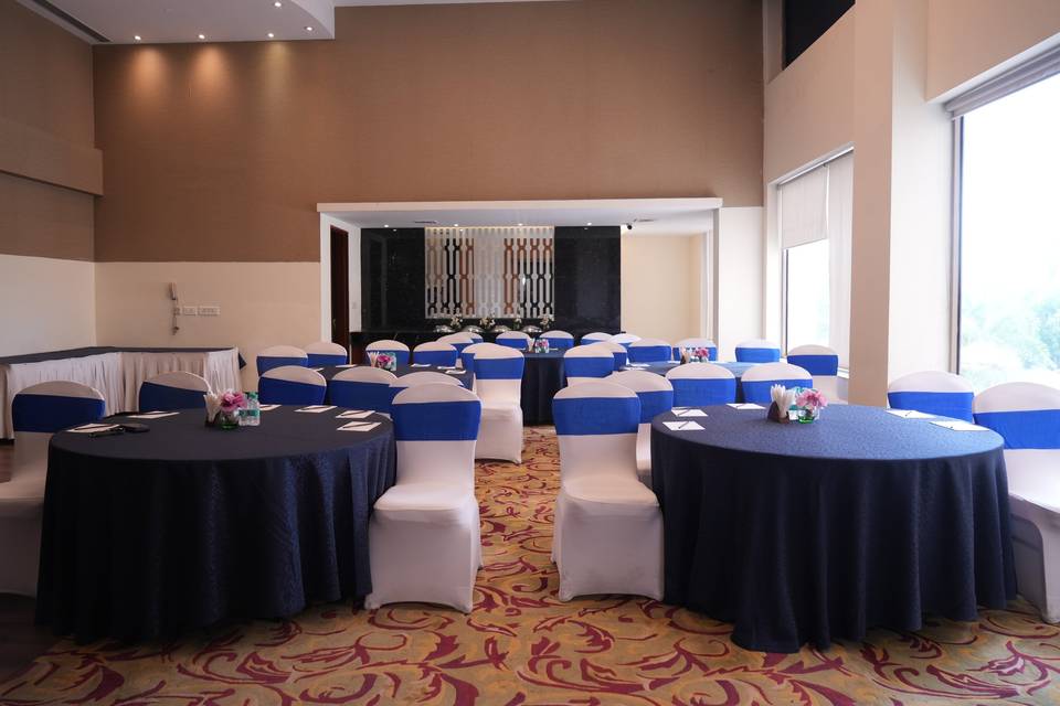Executive Lounge