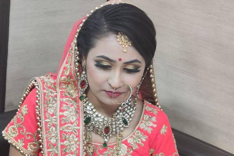 Bridal makeup