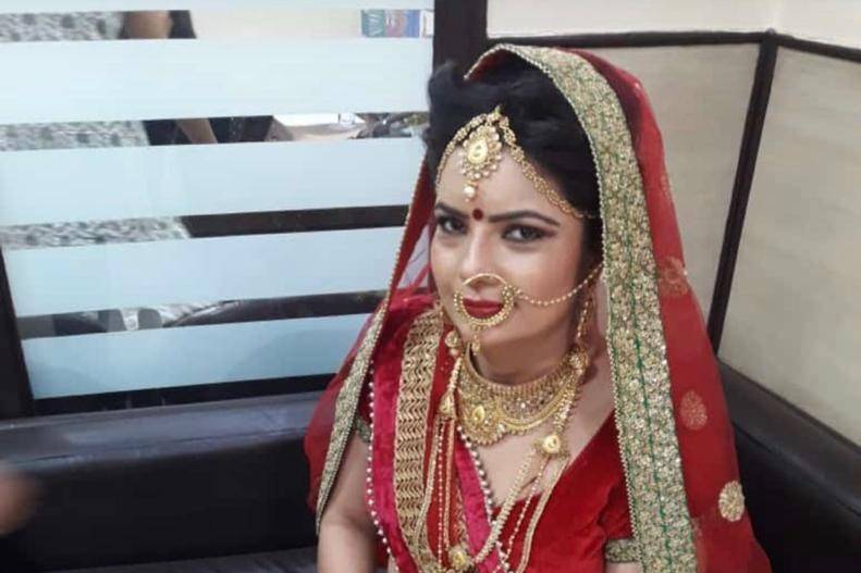 Bridal makeup