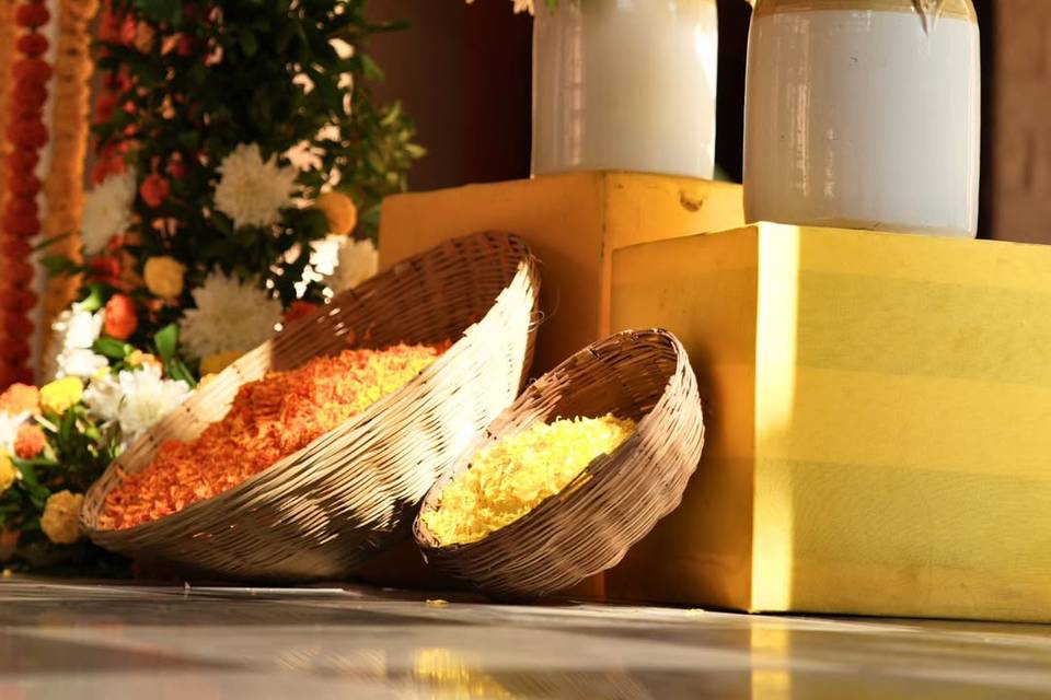 Haldi decor