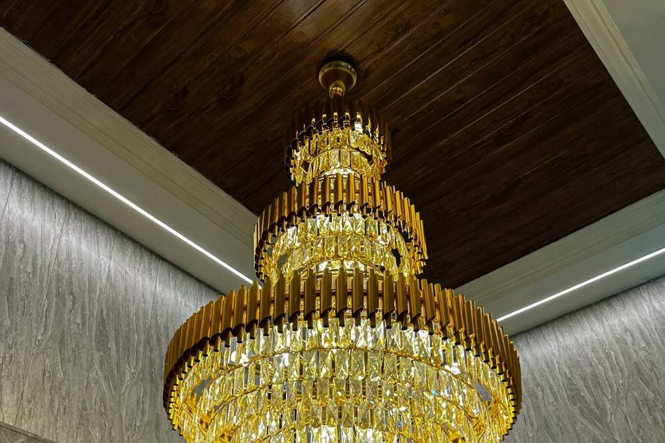 Grand Chandelier