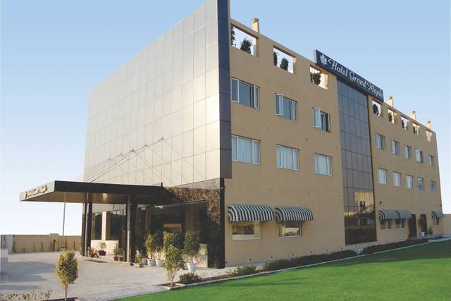 Grand maple hotel view