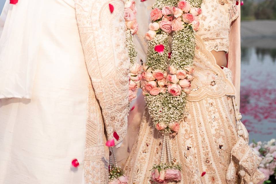 Ankur & Radhika, Anchaviyo