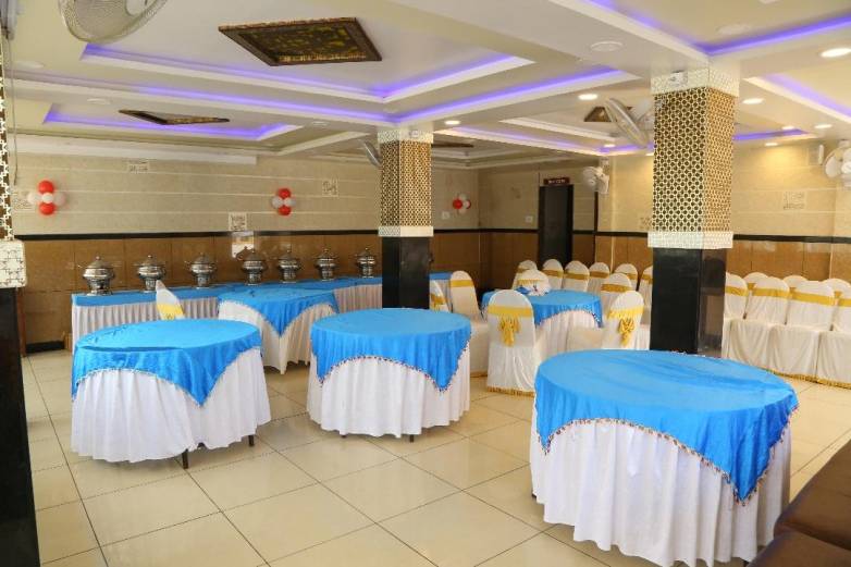 Banquet hall