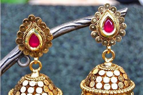 Jhumkas