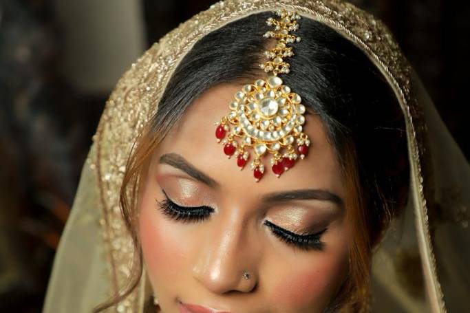 Bridal makeup