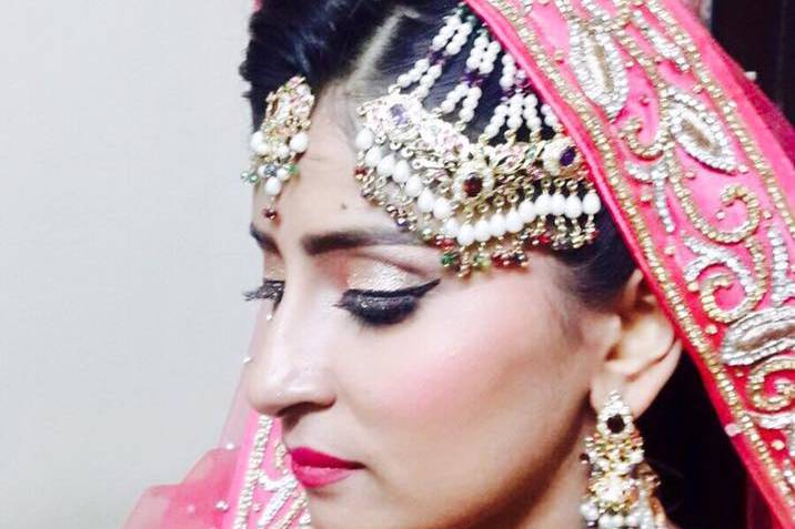 Bridal makeup