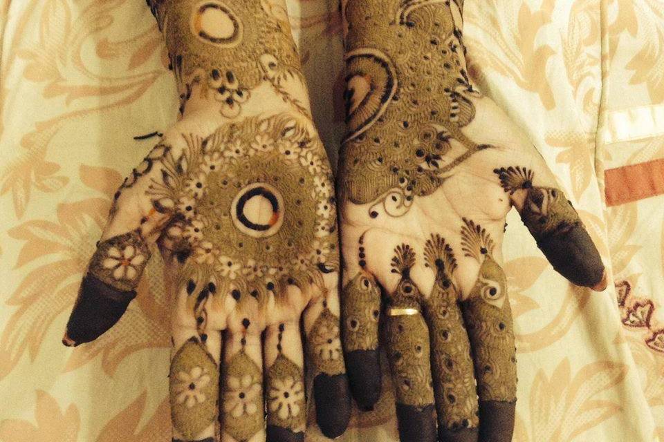 Bridal Makeup And Mahendi