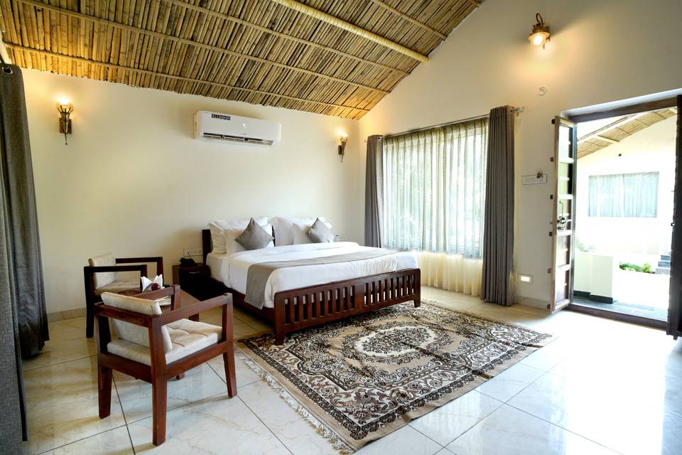 Bedroom_pool Villa