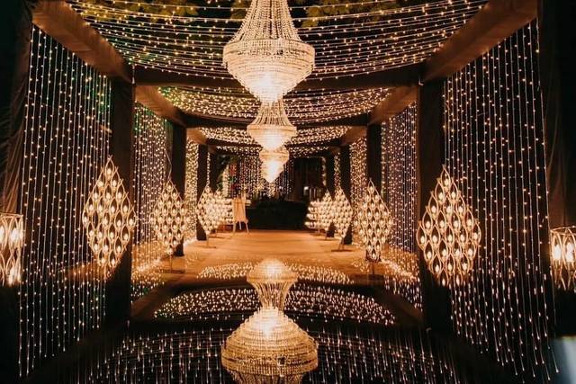 Entrance Decor