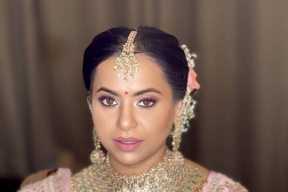 Makeup by Saniya Khann