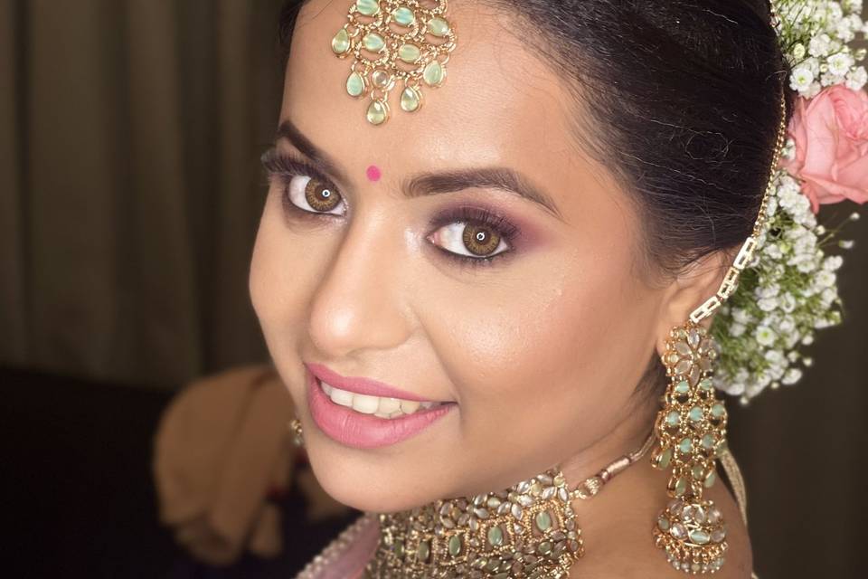 Makeup by Saniya Khann