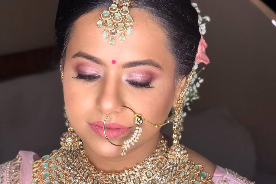 Makeup by Saniya Khann