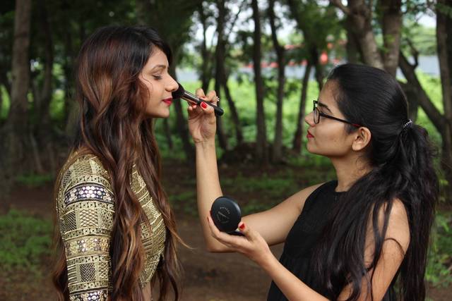 Akshata Morye Makeup Artist