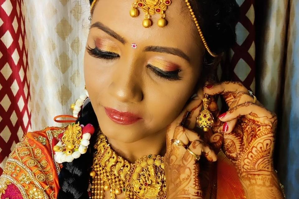 Bridal makeup