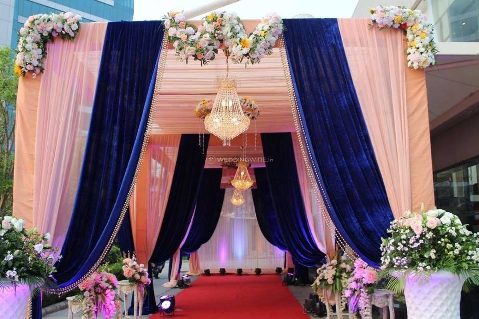 Entrance decor