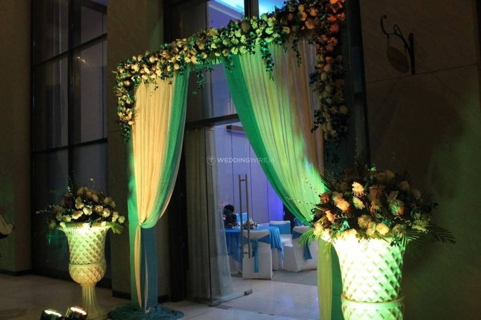 Entrance decor