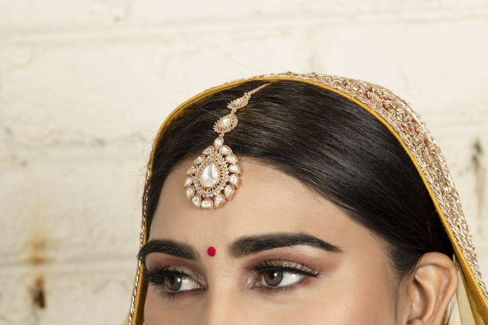 Bridal makeup