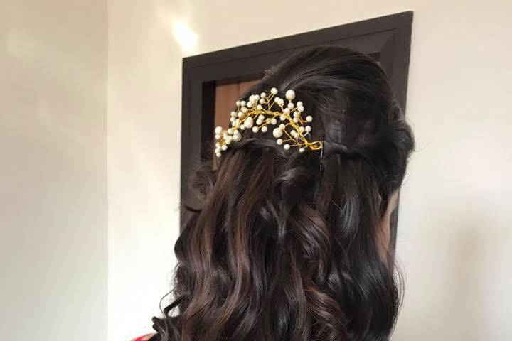 Meghal Jhaveri - Makeup Hair Fashion