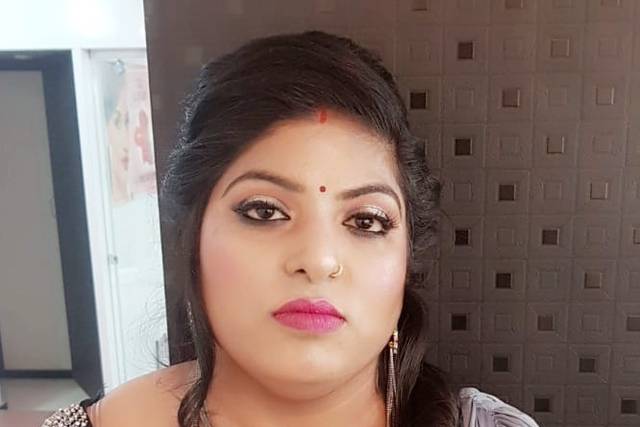 Party makeup