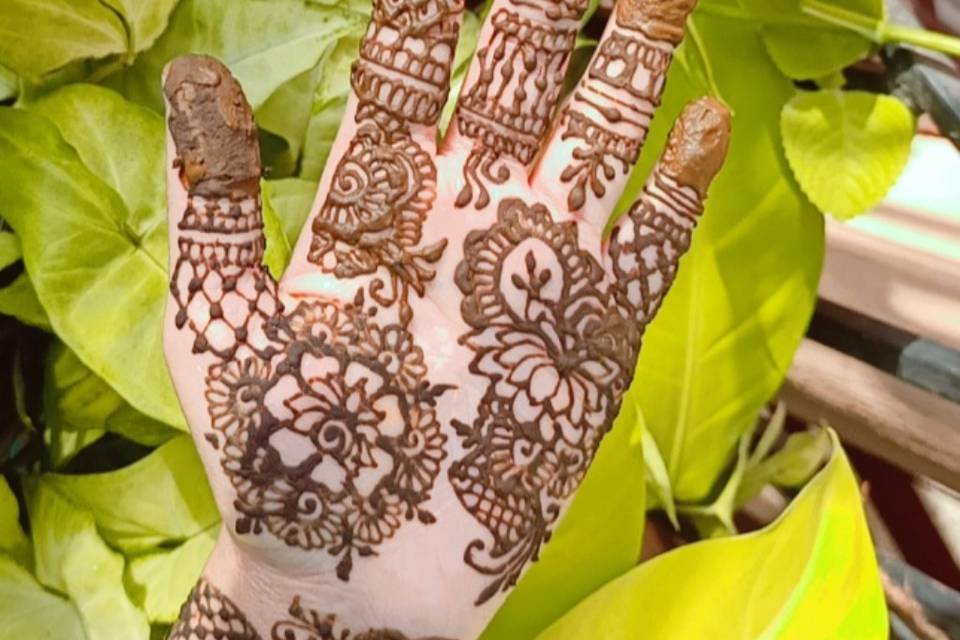 Indo Arabic mehendi