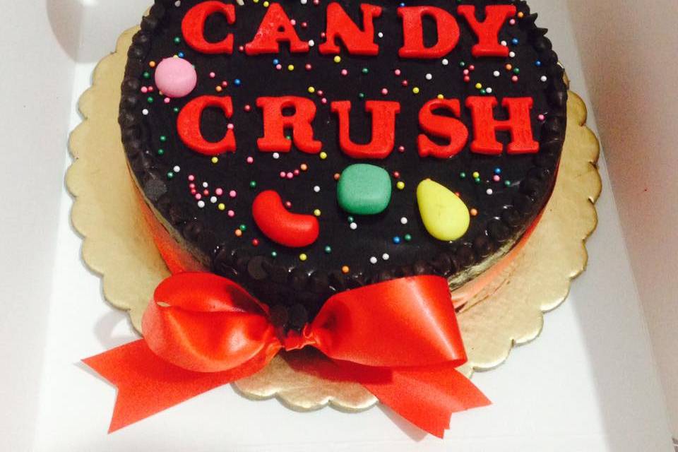 Social Media Game Desserts : Candy Crush Cake