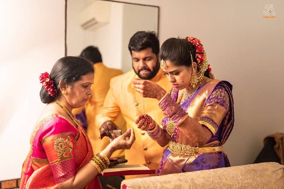 Indian Bride - Wedding Shoot