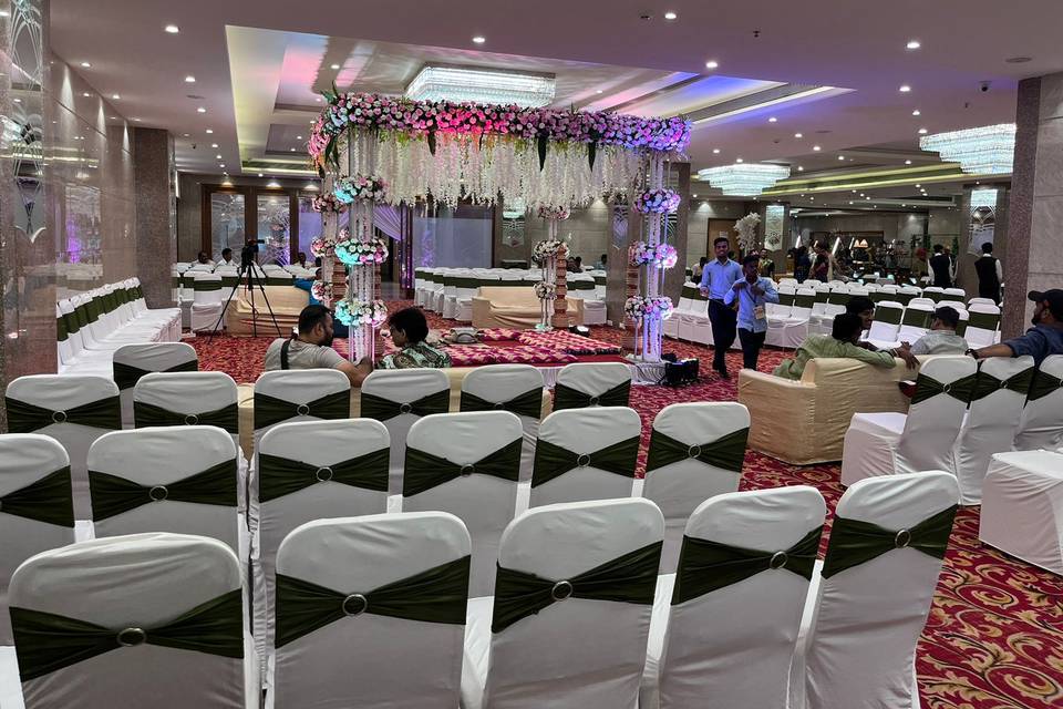 Banquet hall