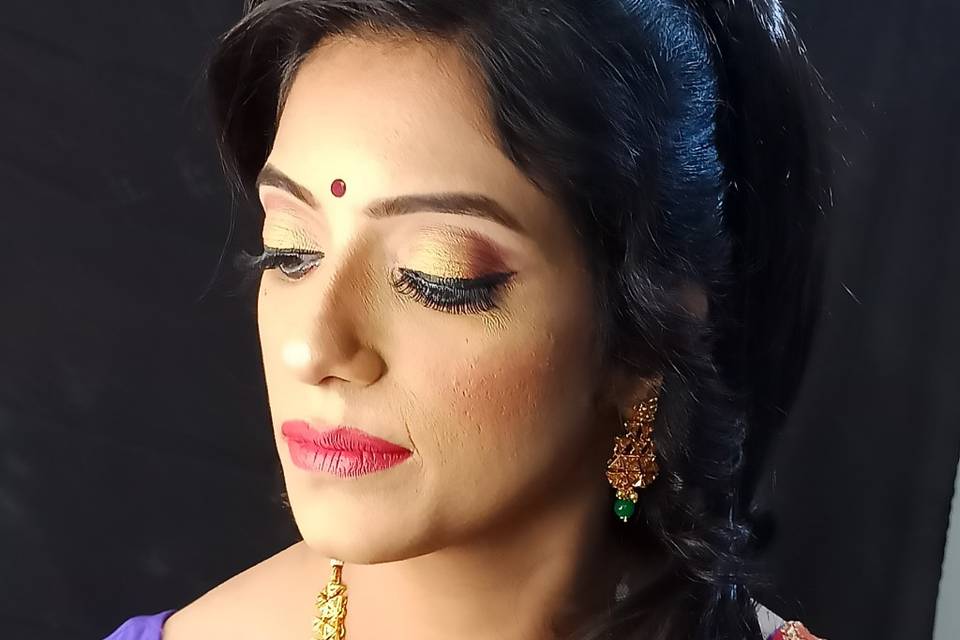 Elegant make up