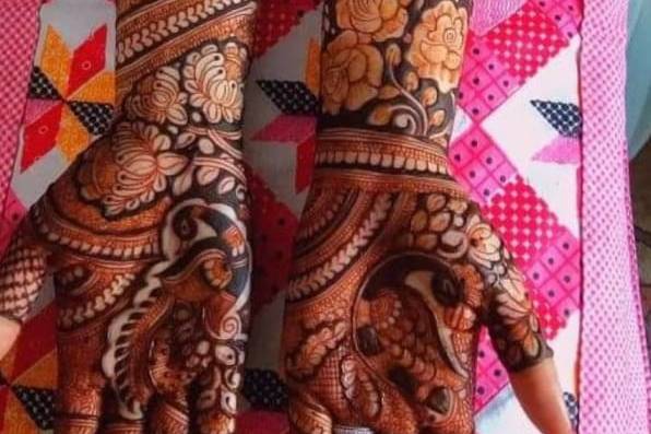 Designer mehndi