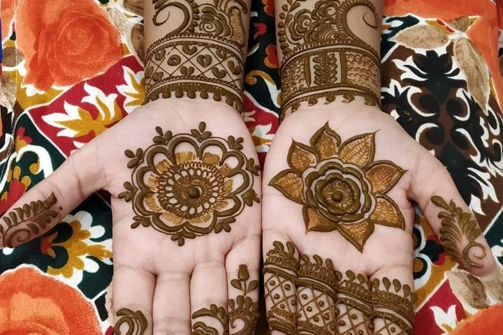 Designer mehndi