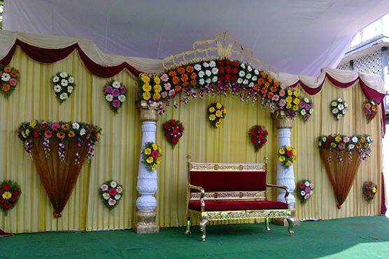 Jmj Flower and Balloons Decorations