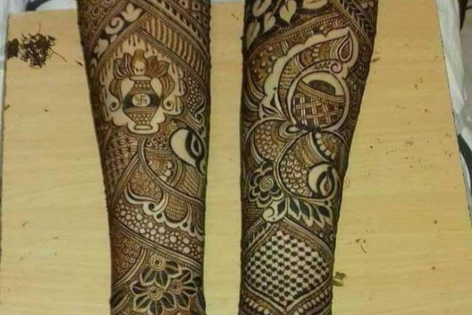 Best Bridal mehandi