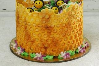Sweet Crumbs Classic Cakes, Cupcakes & Desserts
