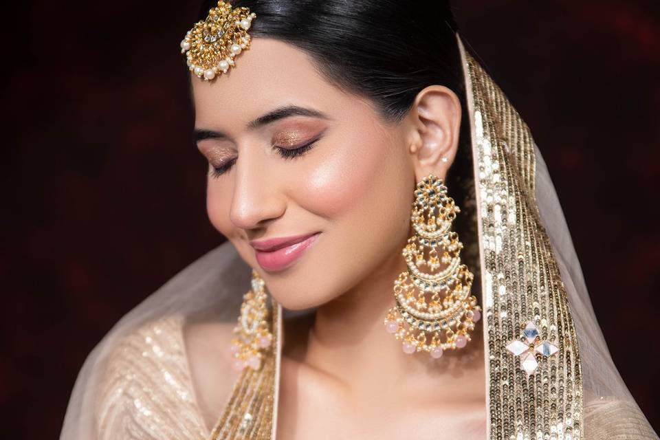 Modern bridal makeup