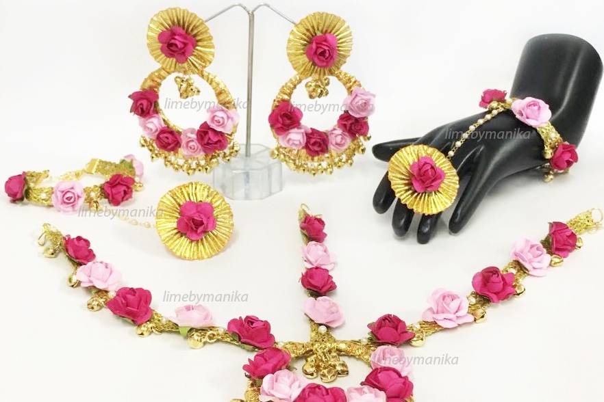 Beautiful Imitation Floral Jewellery