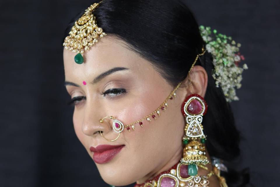 Bridal make up