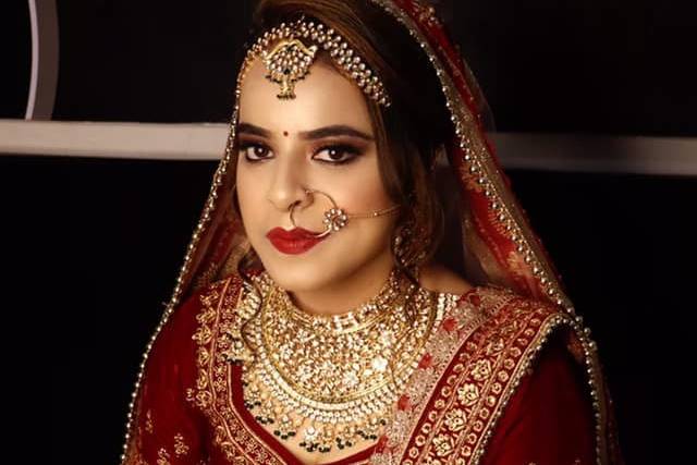 Bridal makeup