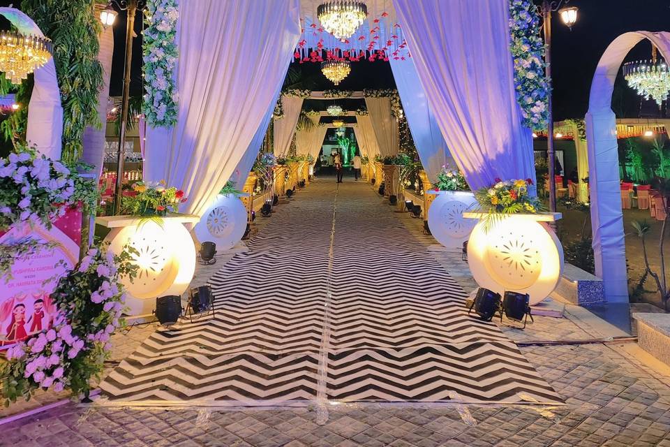 Entrance decor