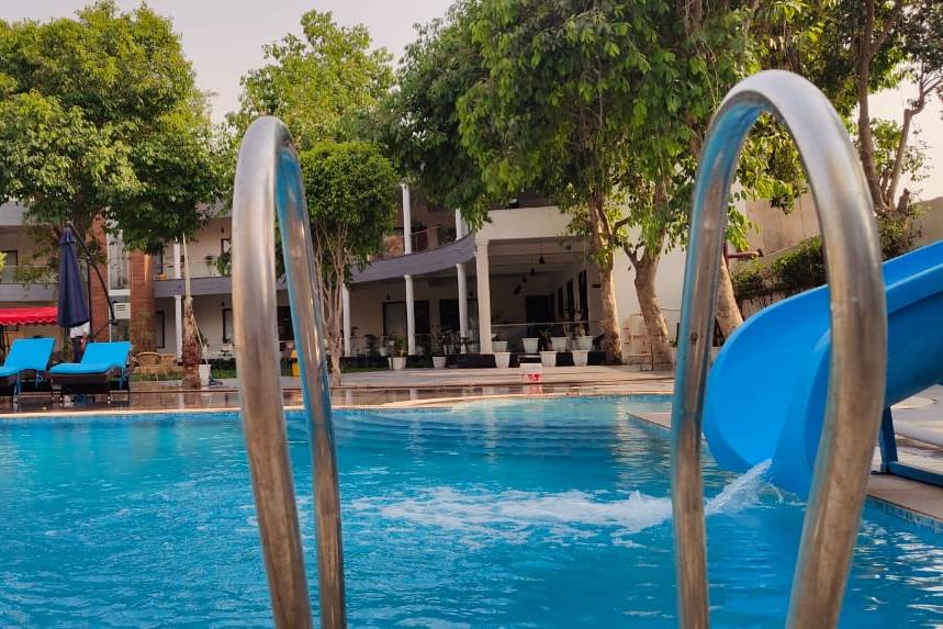 poolside