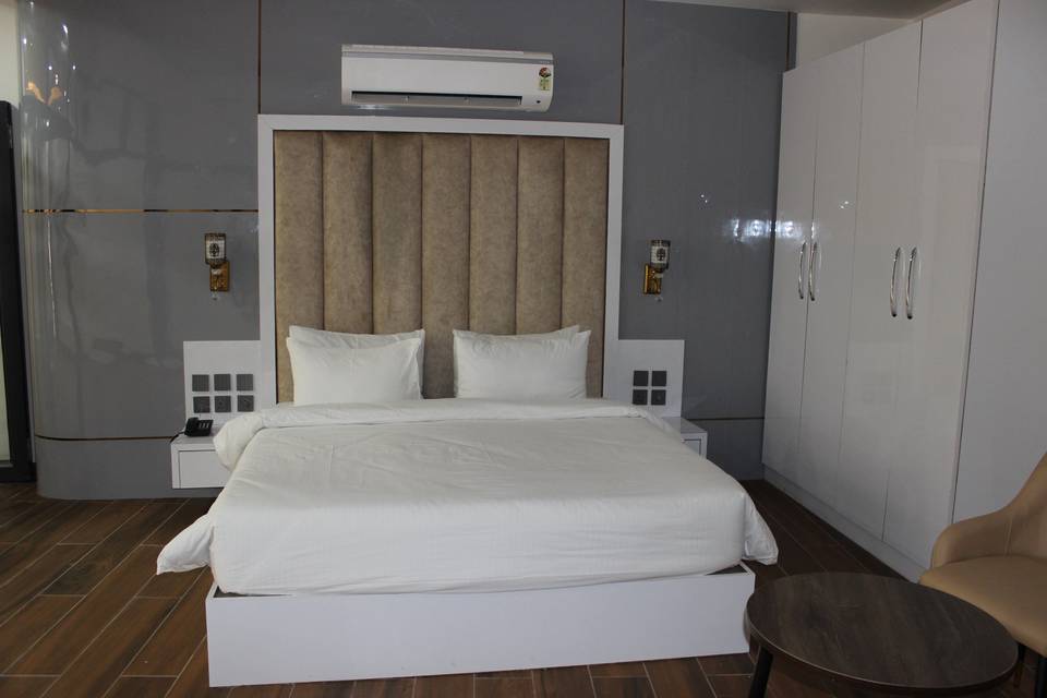 Accommodation