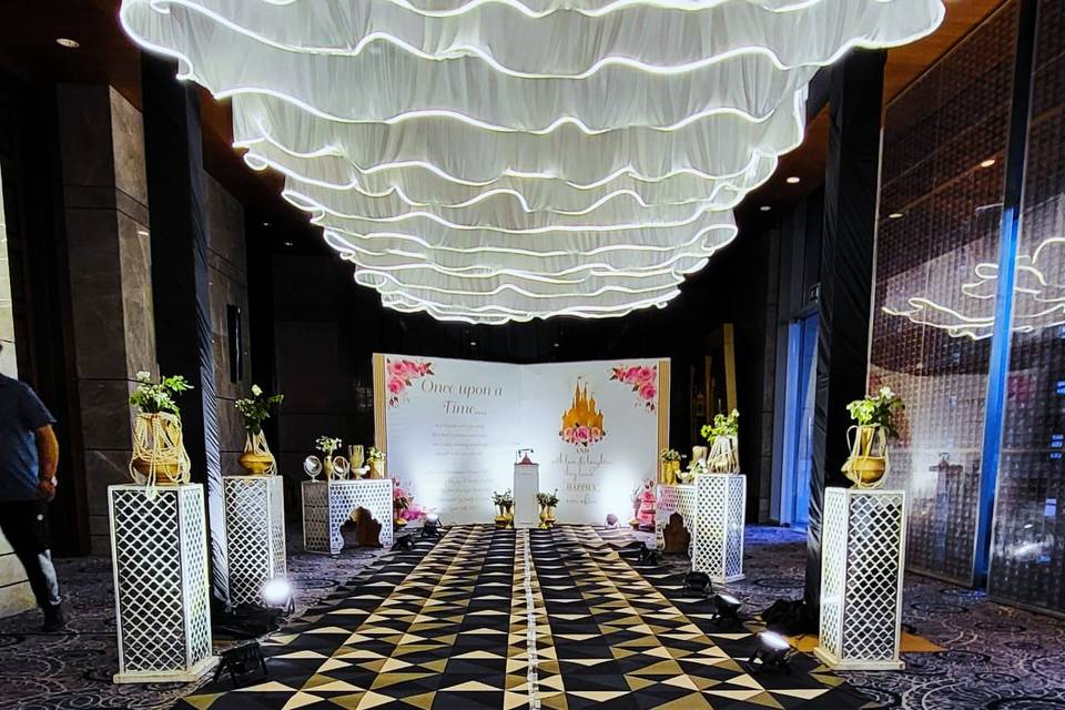 Entrance decor